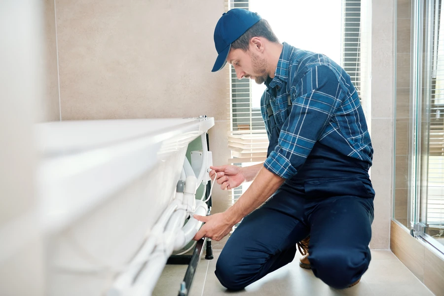How Bathtub Installation Enhances Bathroom Value in Antioch, CA
